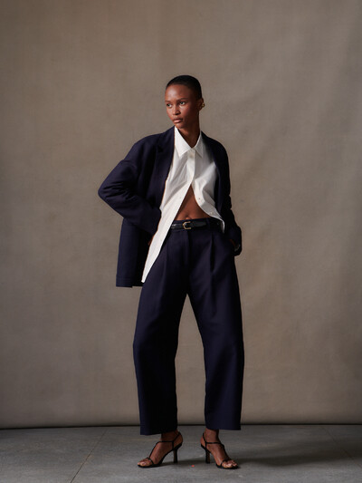 HANDVAERK - © NHU WORK